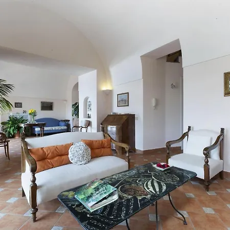 Lucia Villa Massa Lubrense