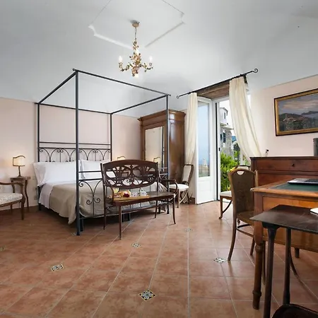 Lucia Villa Massa Lubrense